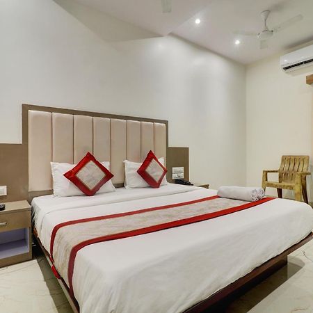 Hotel A K Fort Inn Mumbai Bagian luar foto