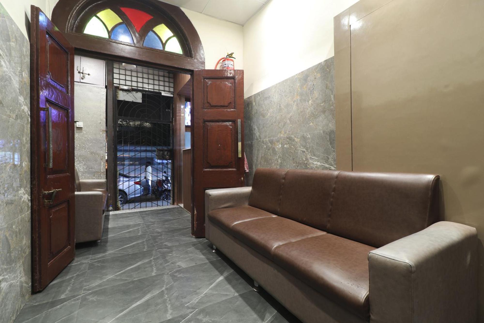 Hotel A K Fort Inn Mumbai Bagian luar foto