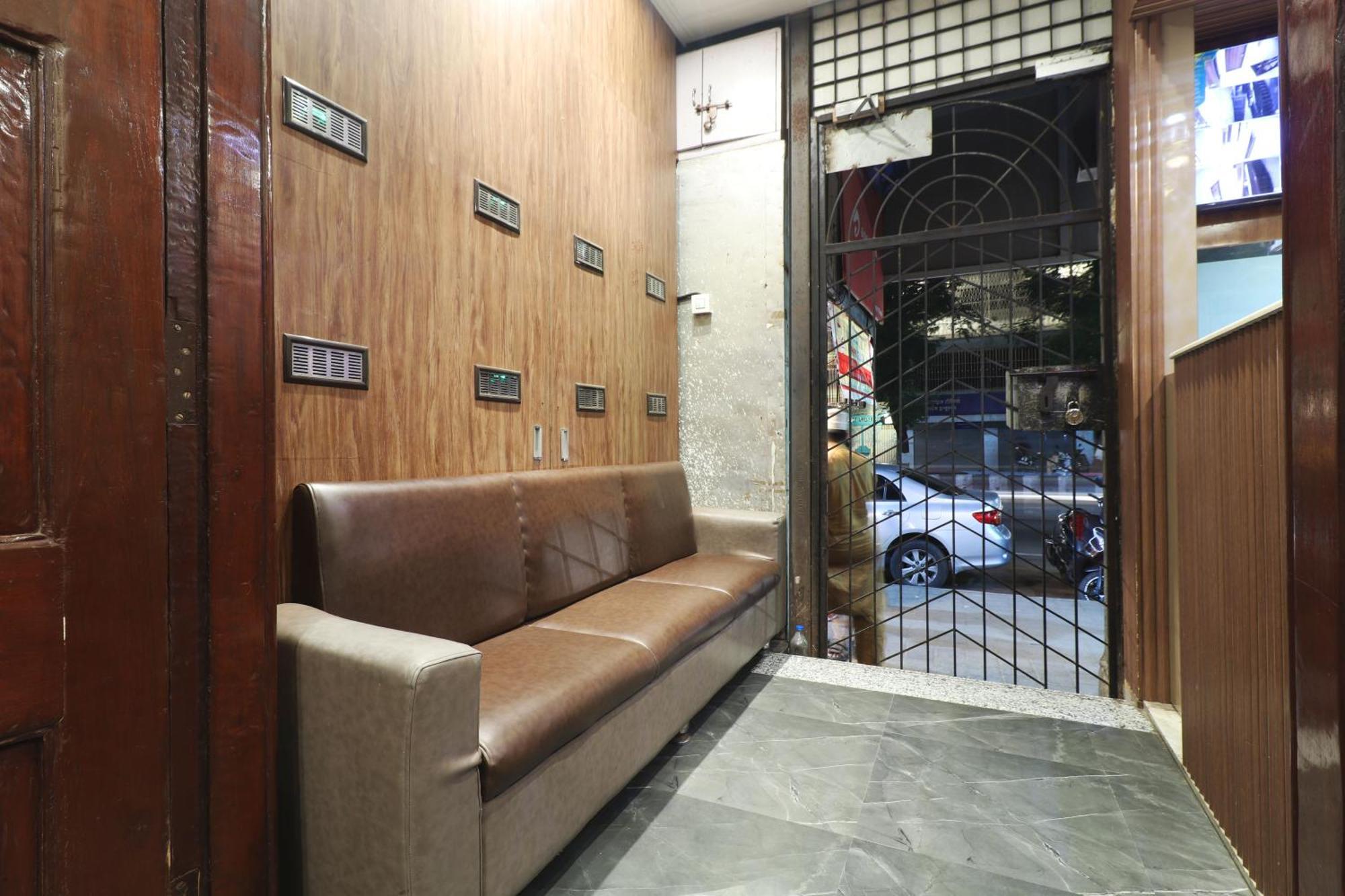 Hotel A K Fort Inn Mumbai Bagian luar foto