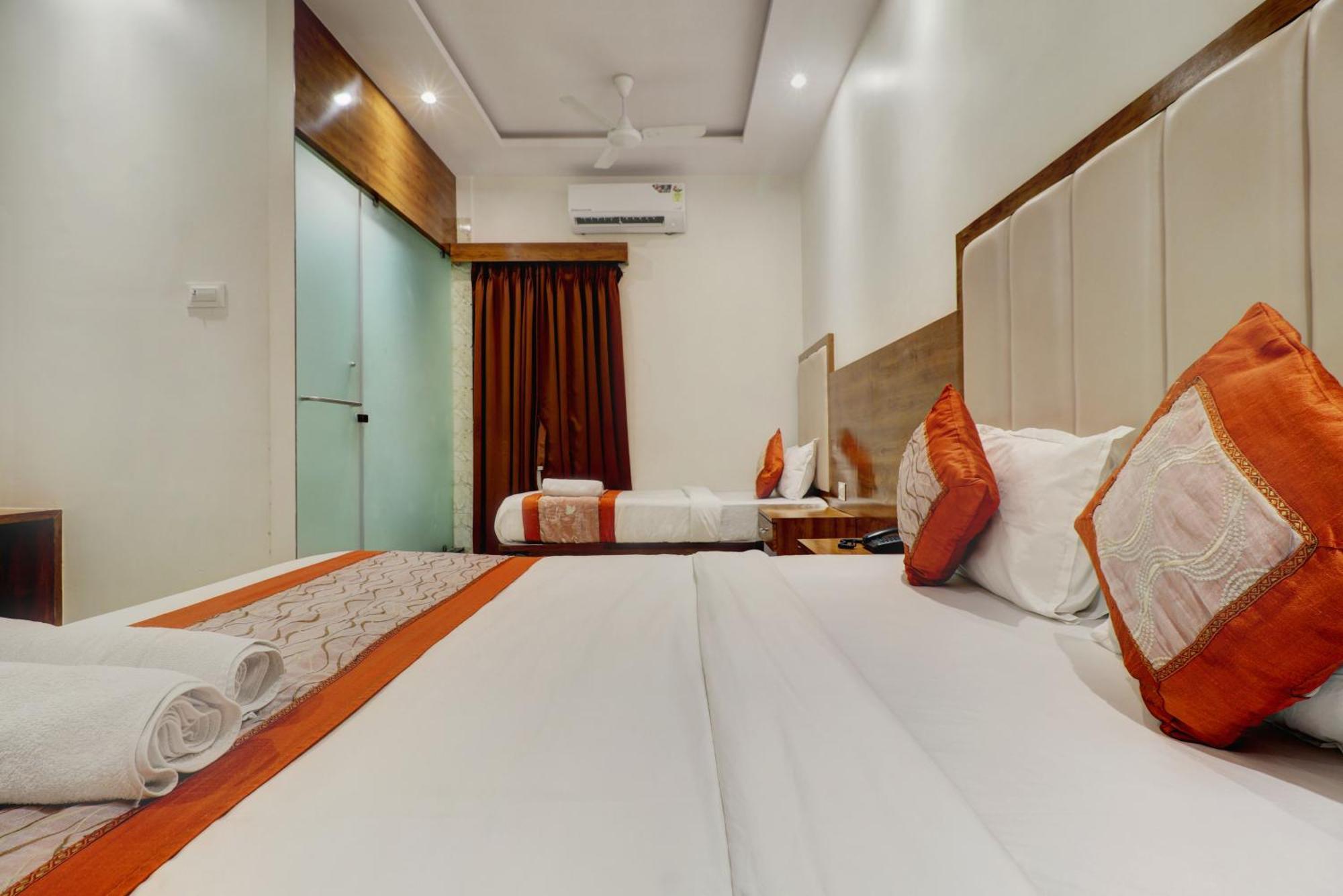 Hotel A K Fort Inn Mumbai Bagian luar foto