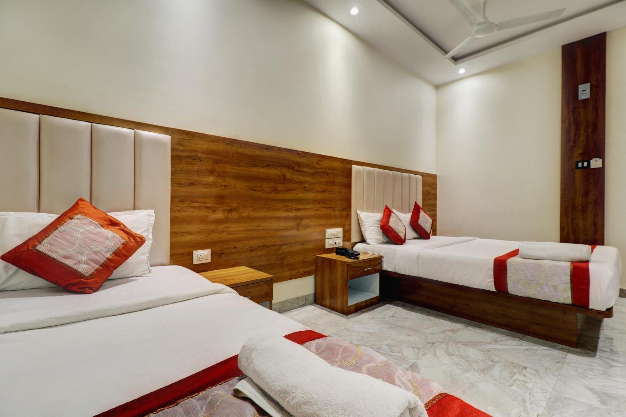 Hotel A K Fort Inn Mumbai Bagian luar foto