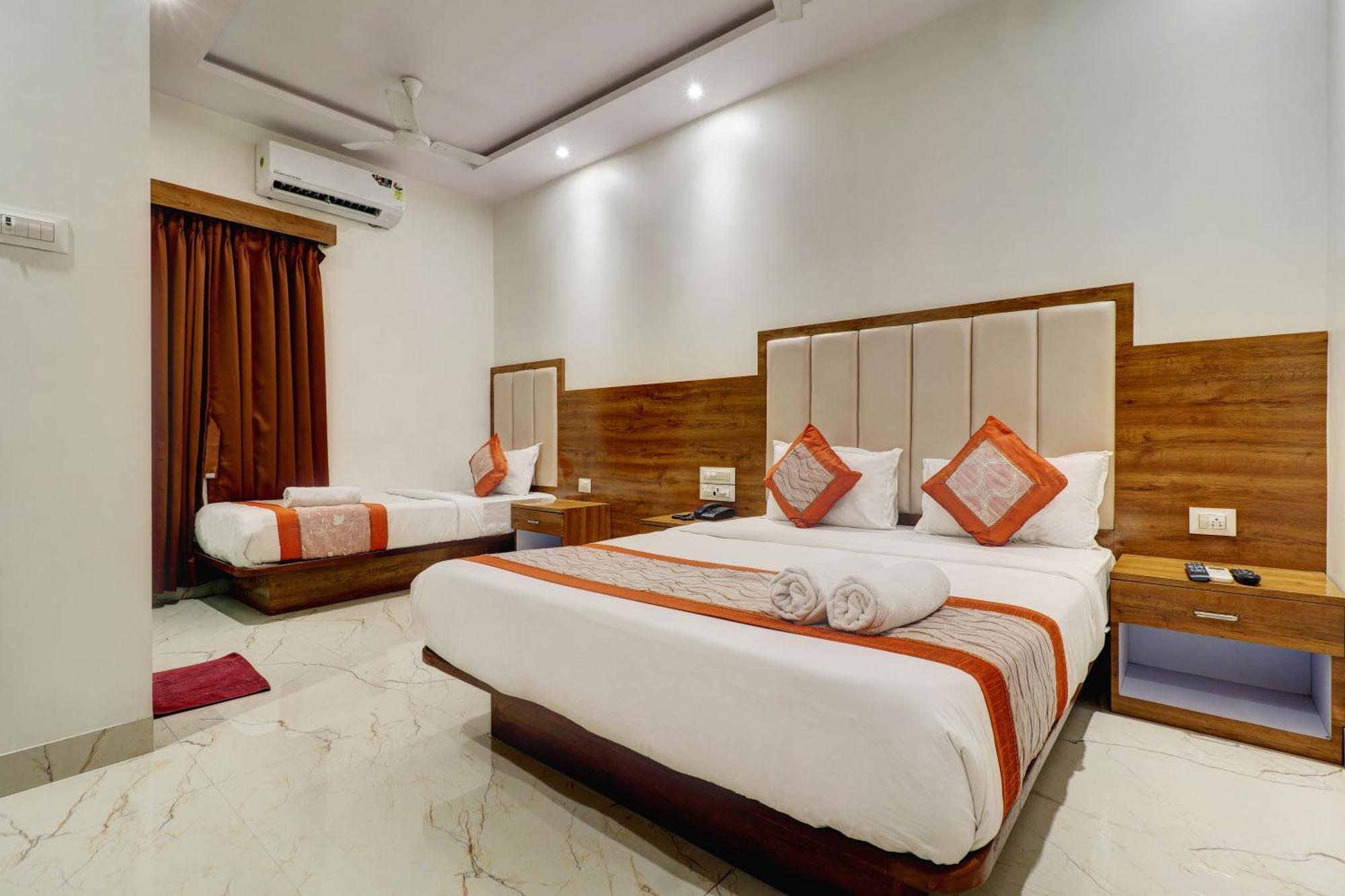 Hotel A K Fort Inn Mumbai Bagian luar foto