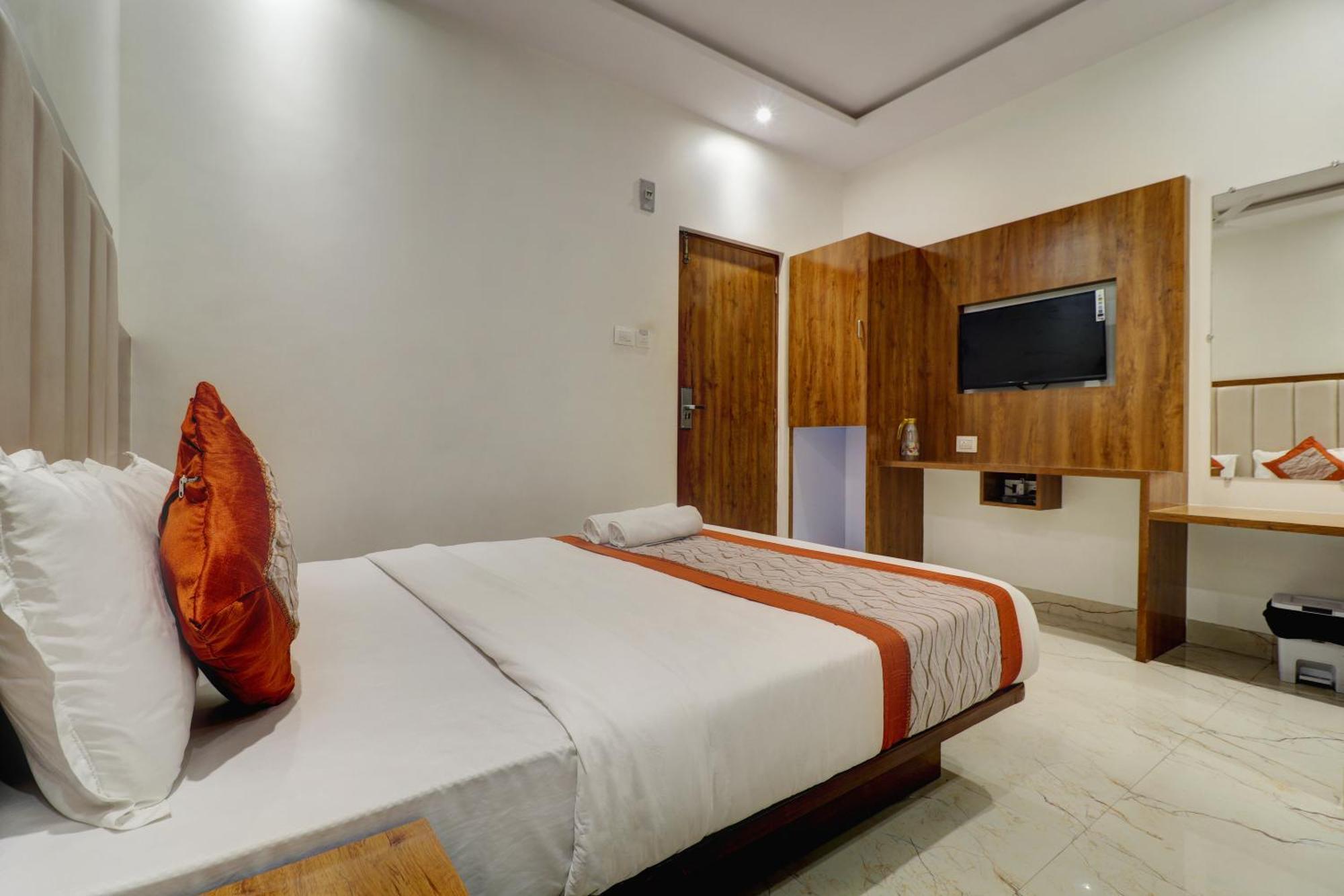 Hotel A K Fort Inn Mumbai Bagian luar foto